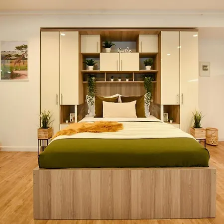 Appartement Spot The Giraffe. Desirable At Tineretului Bucarest