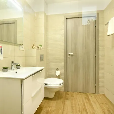 Appartement Spot The Giraffe. Desirable At Tineretului *