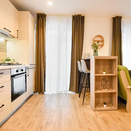 דירה Spot The Giraffe. Desirable At Tineretului